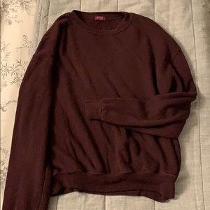 Maroon sweatshirt